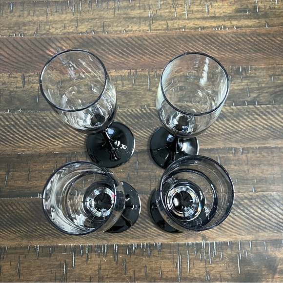 Luminarc | Champagne flutes with black stems - Picture 2 of 4